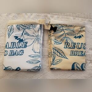 Set Of 2 Reusable Bread Bags with Blue Floral Design